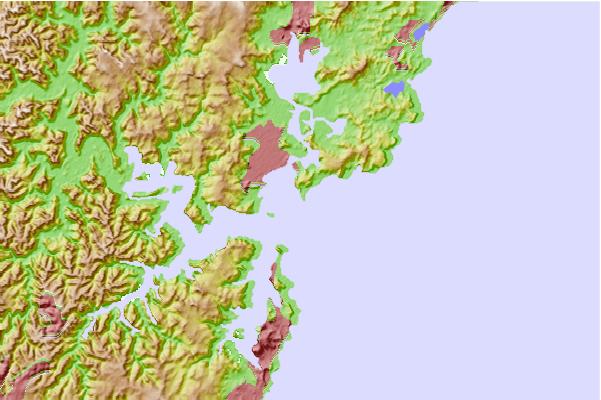 Surf breaks located close to Box Head