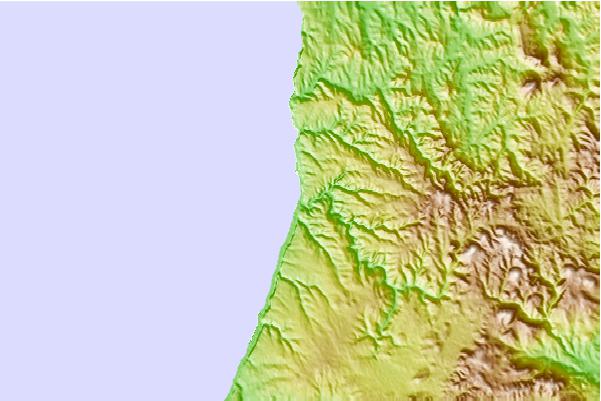 Surf spots located close to Foz do Lizandro