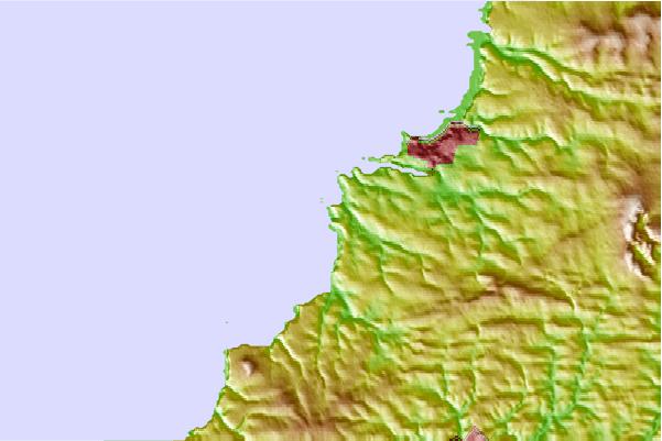 Surf spots located close to Holywell Bay