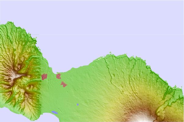 Surf spots located close to Kuau Pipes