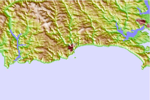 Surf spots located close to Millendreath