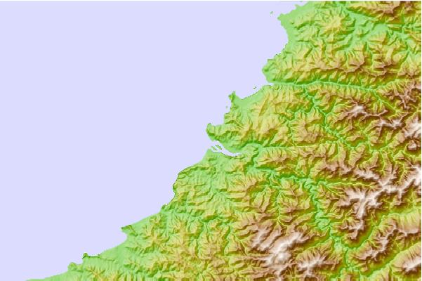Surf spots located close to Motu River