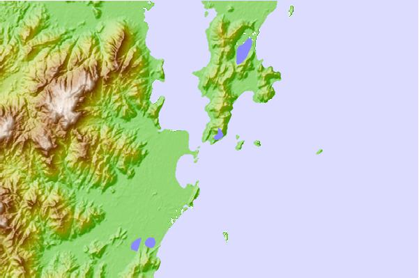 Surf spots located close to Naufragados