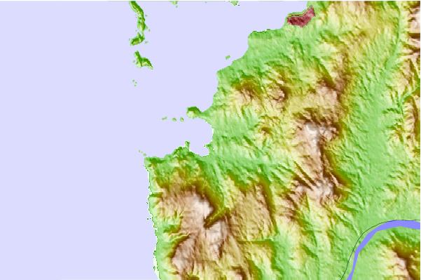 Surf spots located close to Playa de Madorra