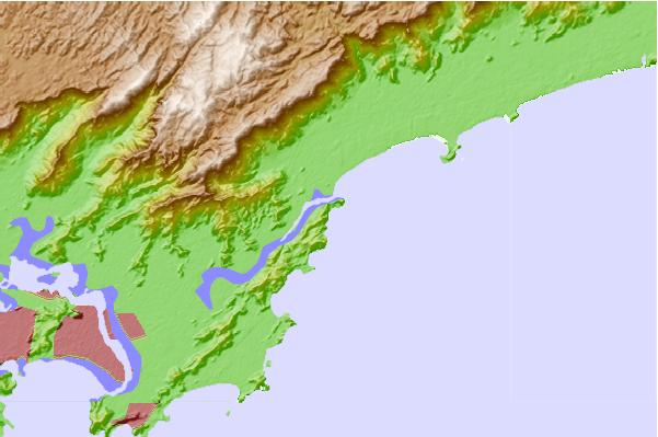 Surf spots located close to Praia Preta