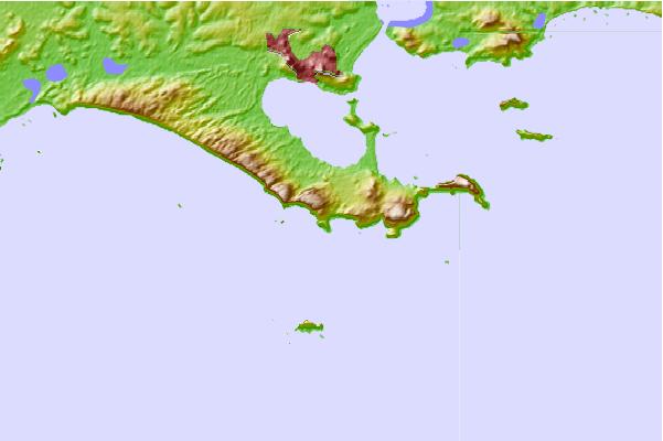 Surf spots located close to Salmon Holes Reef