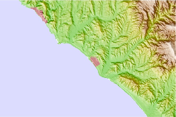 Surf breaks located close to San Clemente Pier