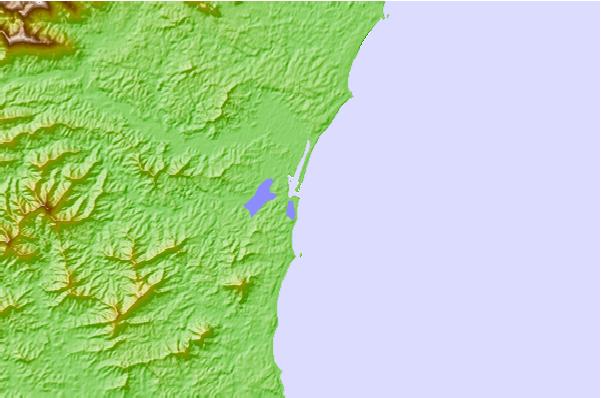 Surf spots located close to Shelly Beach