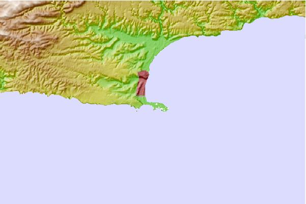 Surf breaks located close to The Wreck