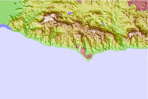 Surf spots located close to Trancas Point