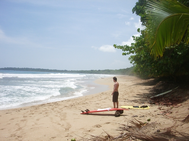 manzanillo costa rica. Surf Break: Manzanillo