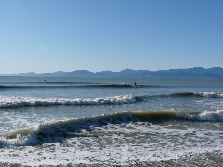 Ruby Bay Glassy Waves, Ruby Bay