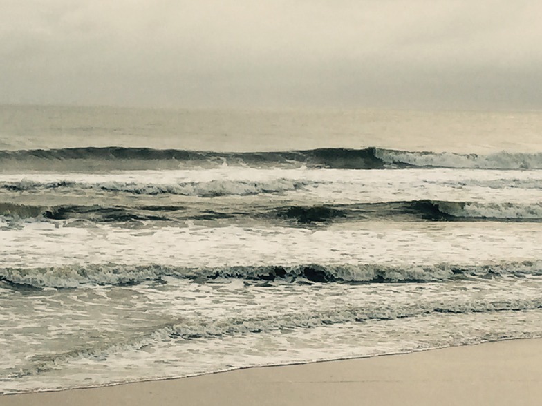 Empty am lineup, Ormond Beach Pier