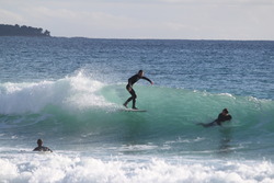 small swells good friends, Cannes photo