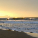 Taking the wave, Sopelana