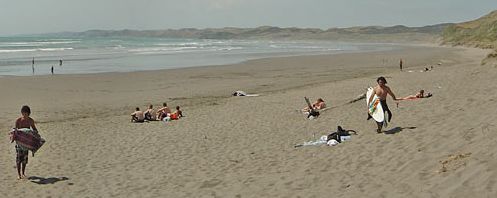 Raglan Beach (Wainui), Wainui Bay