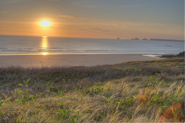 Small swell at La Palue