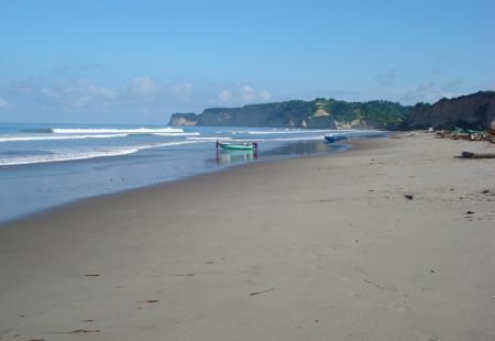 Canoa low tide