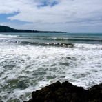 A touch too big, Horseshoe Bay