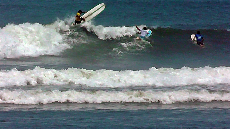 Warming Up for World Longboard Championship 2013, Punta Huanchaco