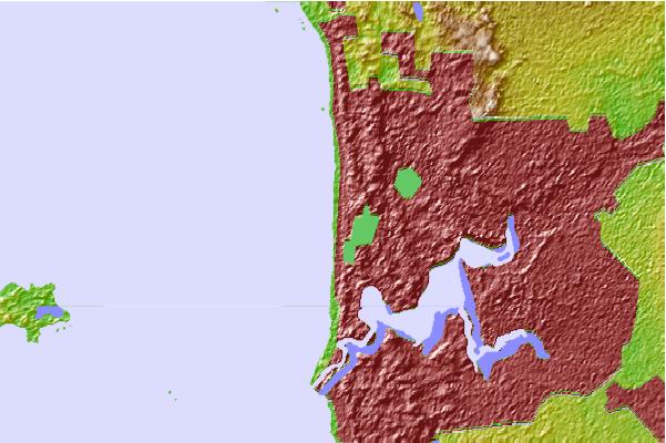 Surf spots located close to City Beach Groyne