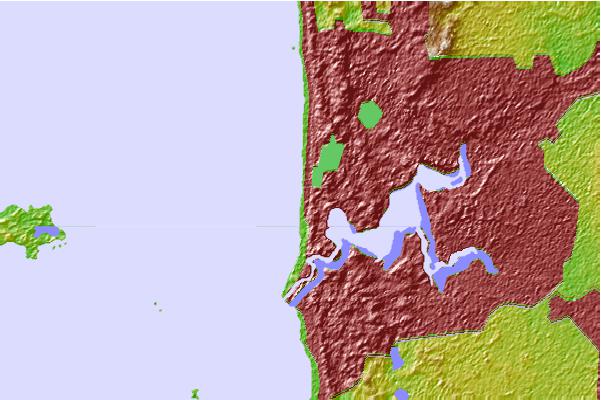 Surf spots located close to Main Beach