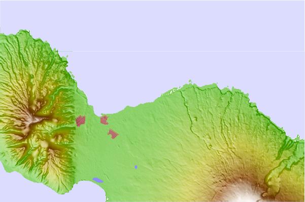 Surf spots located close to Paia Bay