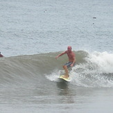 Small but clean right hander, Urbiztondo Beach