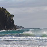 Morning surf, Awana