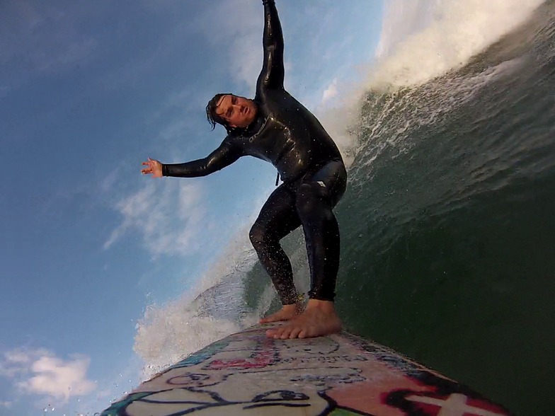 Farmer Burgers surf break