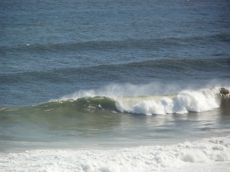 Brenton on Sea, big swell, SE cross offshore., Buffalo Bay Wildside