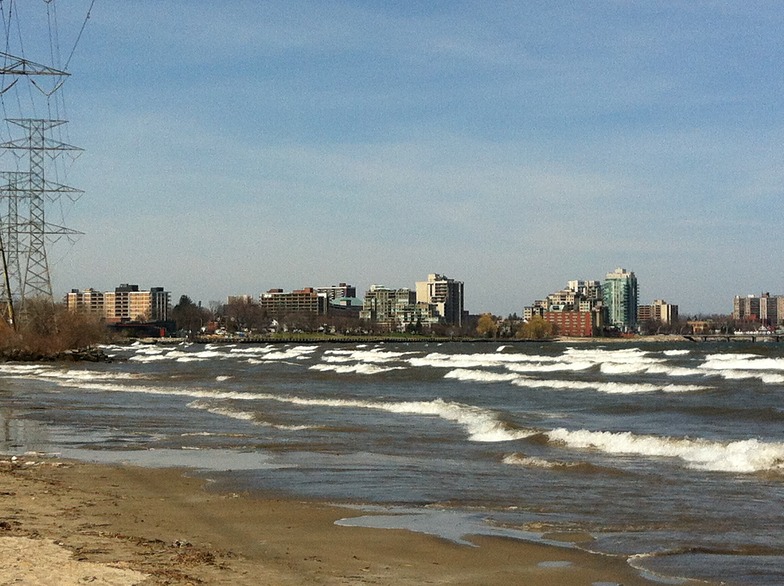 Hamilton surf break