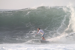 Carving, Punta Roca photo