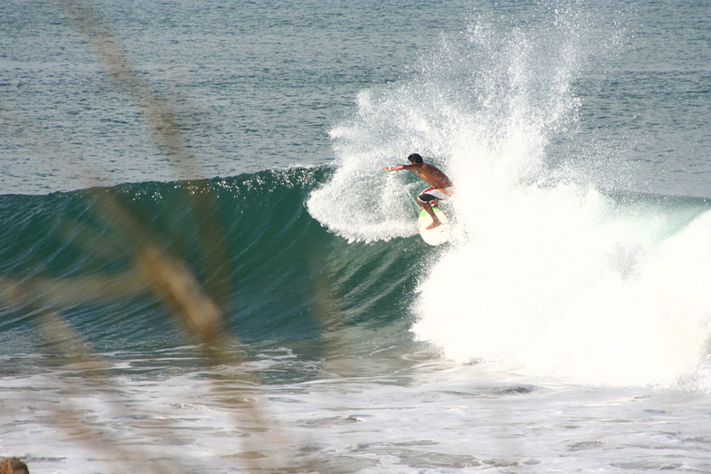 Pelado, Olas Verdes