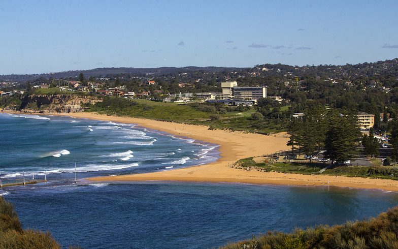 Mona Vale Beach surf break