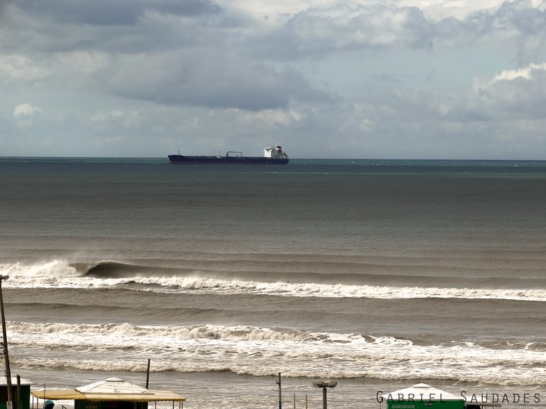 Tramandai surf break