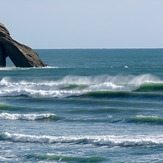 Wharaiki lefts, Wharariki Beach