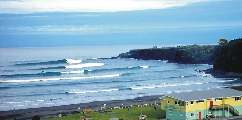 Opunake Beach surf break