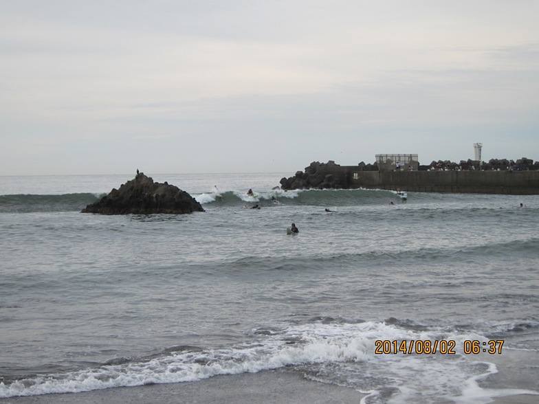 Oiso Jetty surf break