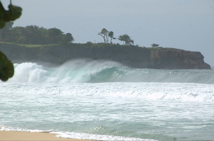 La Punta surf break
