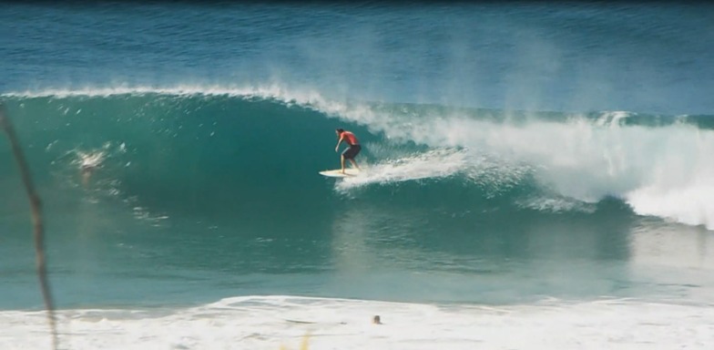 pumping sunshine, Noosa - Sunshine Beach