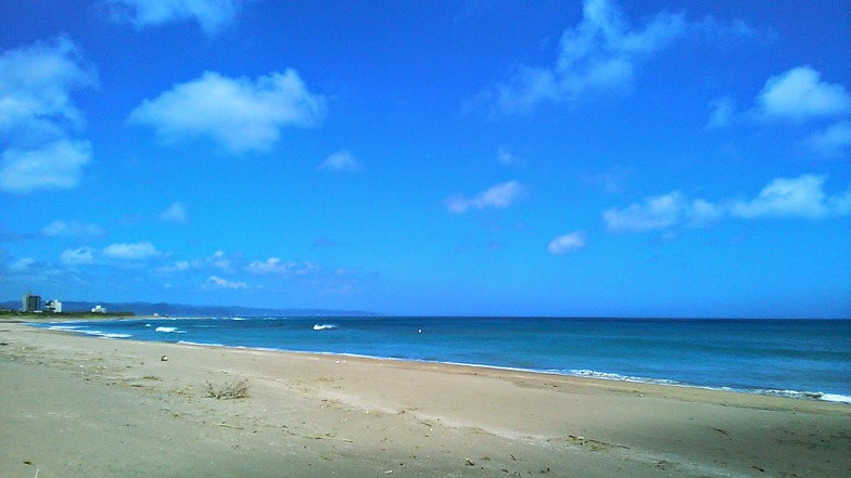 Chikura surf break