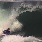 Perfect and dry reef barrels, La Punta Dos