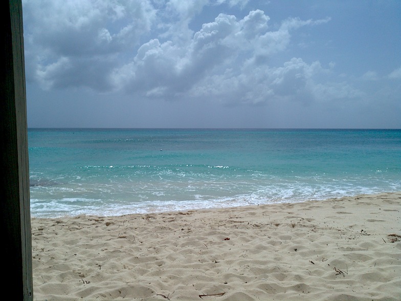 7 Mile Beach surf break