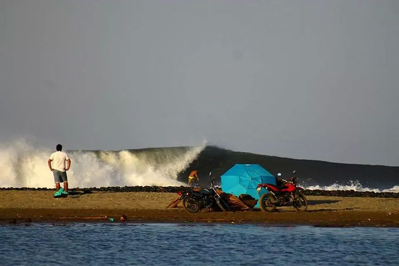 SURF, Playa Linda