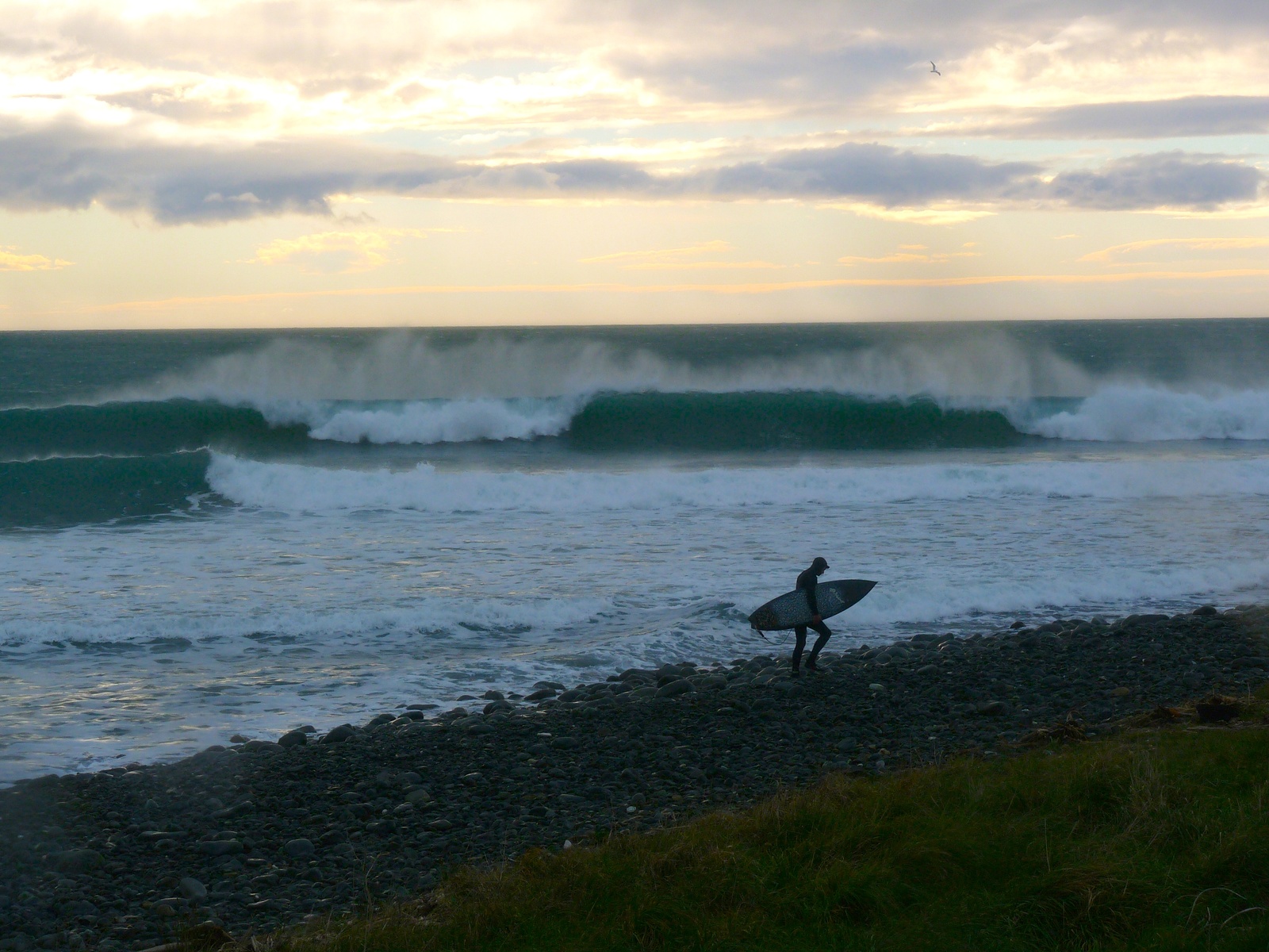 Mangamaunu east swell