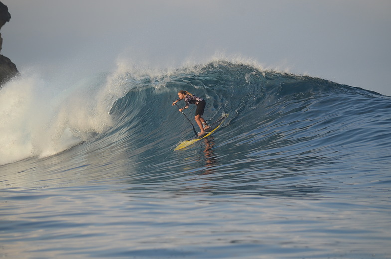 Lazy SUP morning at Outside Ekas, Ekas-Outside