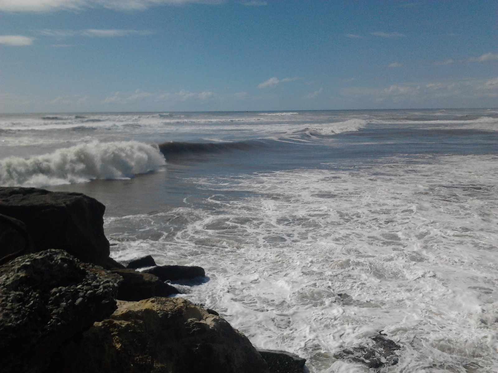 Heavy lip, Cobden Breakwater