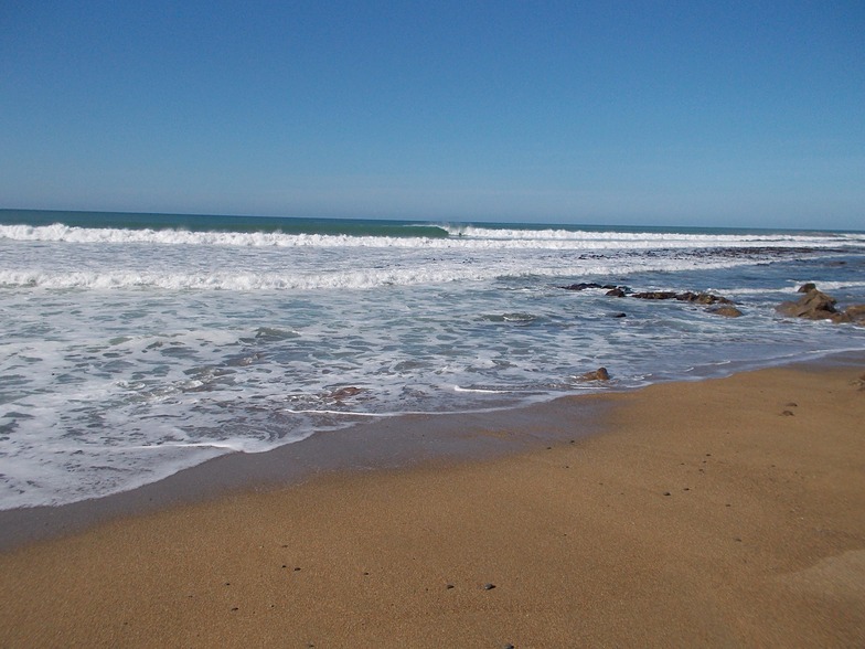 Crossroads surf break