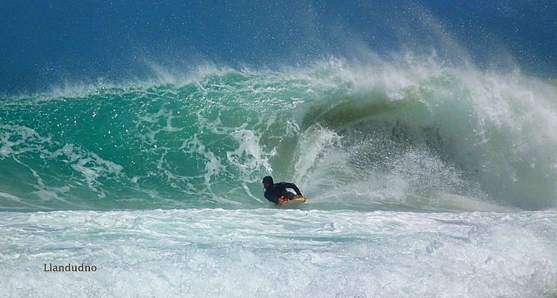 Llandudno surf break